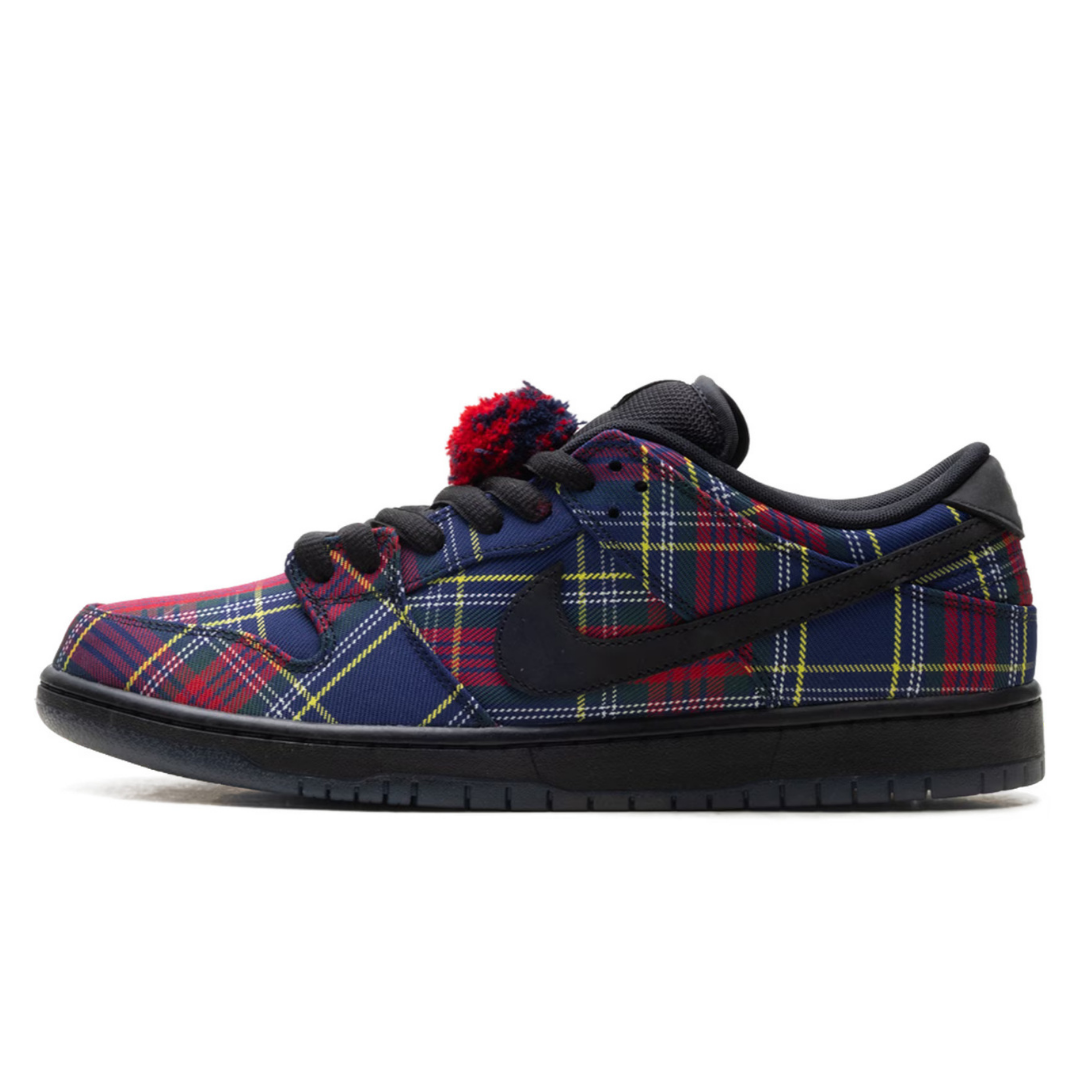SB DUNK LOW "Nardwuar"
