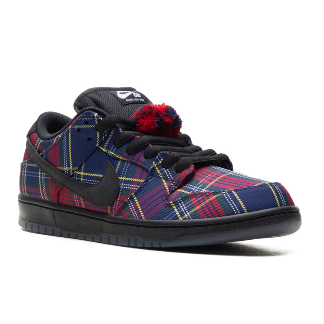 SB DUNK LOW "Nardwuar"