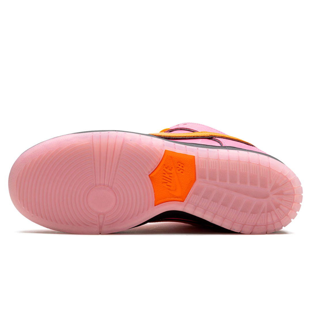 SB DUNK LOW "Powerpuff Girls - Blossom"