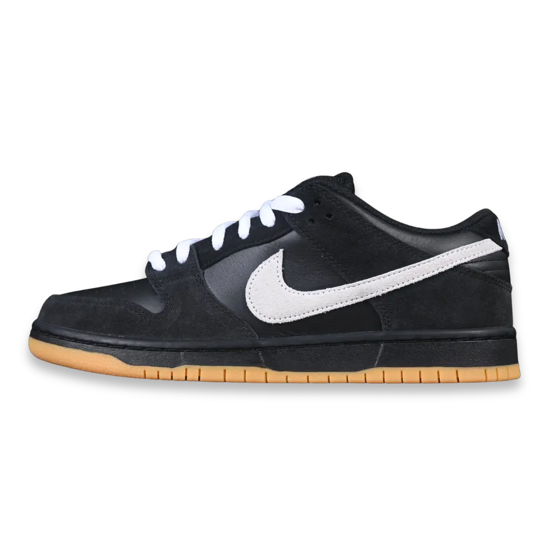 SB DUNK LOW PRO "All Black Gum"