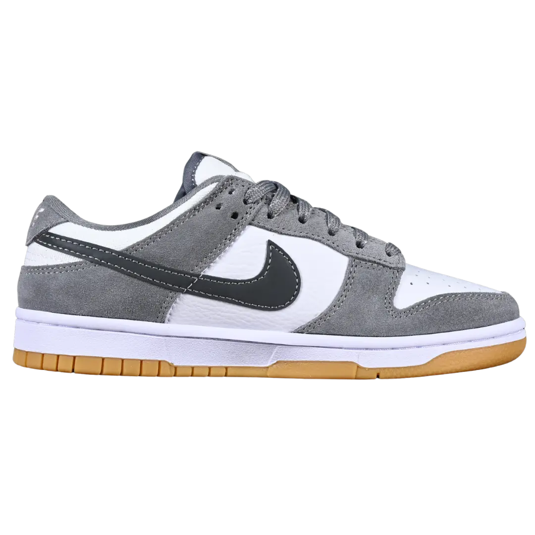 SB DUNK LOW "Smoke Grey Gum"