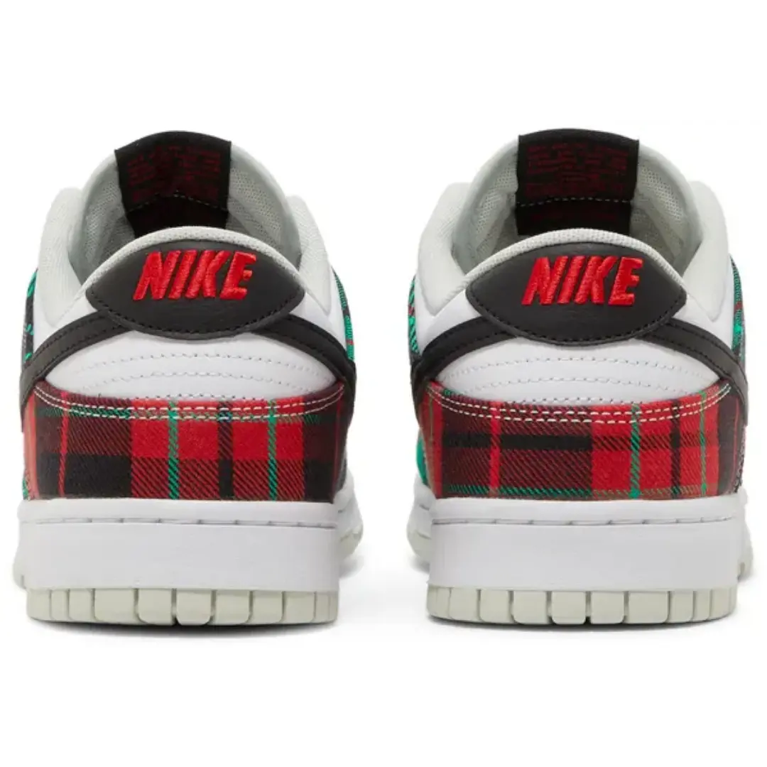 SB DUNK LOW "PLAID"